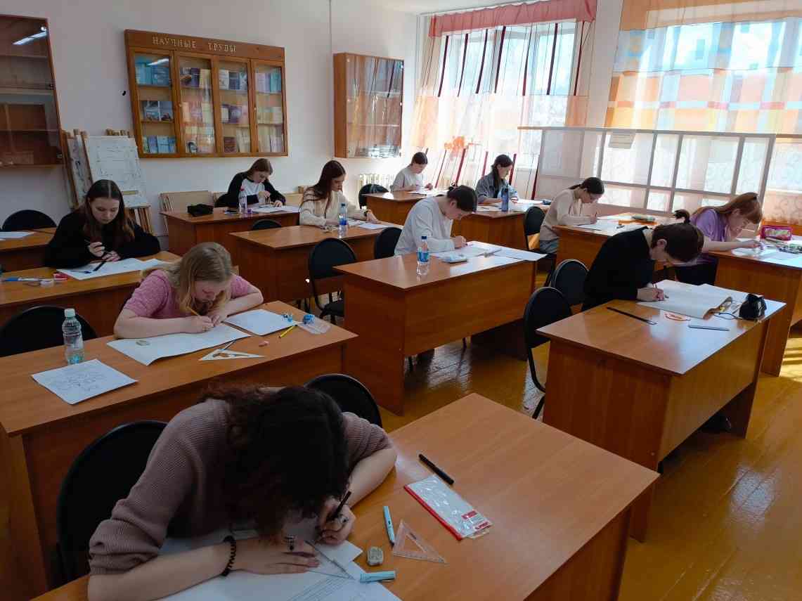 9 апреля состоялся Открытый конкурс  по технической графике (черчению) «Эпюр Монжа».